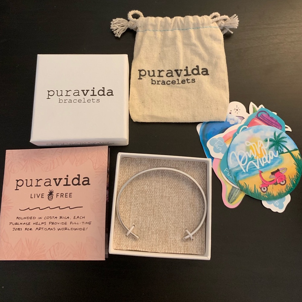 Pura Vida Silver Cuff